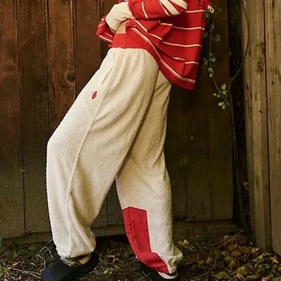 Free People Cuddle Up Pants in Ivory Size Small NWOT - Picture 3 of 11